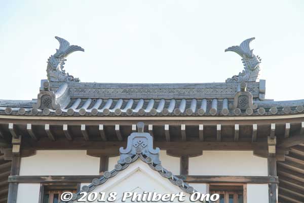 Roof ornaments
Keywords: kyoto Fukuchiyama Castle