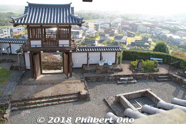 View of the front gate.
Keywords: kyoto Fukuchiyama Castle