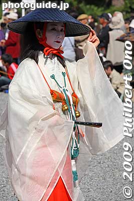 Izumo-no-Kami 出雲阿国
Keywords: kyoto jidai matsuri festival of ages