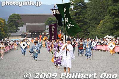 Now the Kamakura Period (1192-1333) 鎌倉時代
Keywords: kyoto jidai matsuri festival of ages