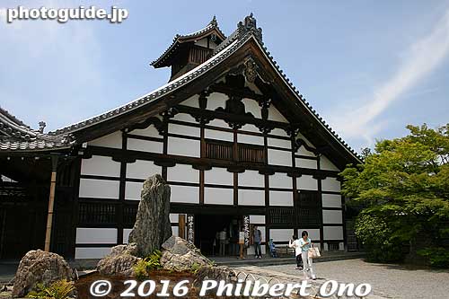 Tenryuji temple's Kuri building.
Keywords: kyoto arashiyama tenryuji temple