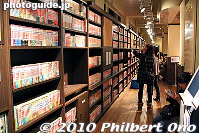 Numerous shelves of manga for people to read freely.
Keywords: kyoto manga museum