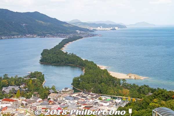 Amanohashidate as seen from the southern end atop Amanohashidate Viewland.
Keywords: kyoto miyazu Amanohashidate Viewland