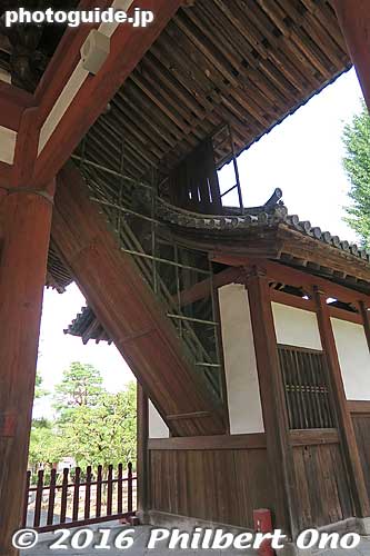 Sanmon main gate. 三門（さんもん）
Keywords: kyoto uji manpukuji mampukuji zen chinese buddhist temple