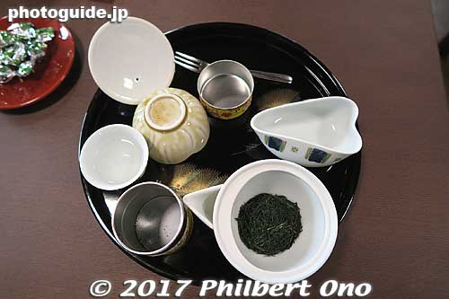 Our tea-making kit. 
Keywords: kyoto uji tea ujicha