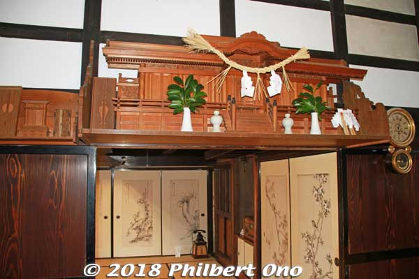 Houehold shrine inside Former Bito Family Merchant's House (Kyu-Bitoke 旧尾藤家).
Keywords: kyoto yosano chirimen kaido road silk bito house