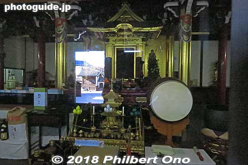Inside Jizo-in Temple, Main Hall.
Keywords: mie kameyama seki-juku shukuba tokaido stage town