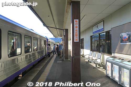 JR Seki Station on the Kansai Line. JR関西本線 関駅
Keywords: mie kameyama seki-juku shukuba tokaido stage town