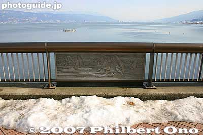 Bridge across Kamaguchi Floodgate
Keywords: nagano okaya lake suwa water mountain