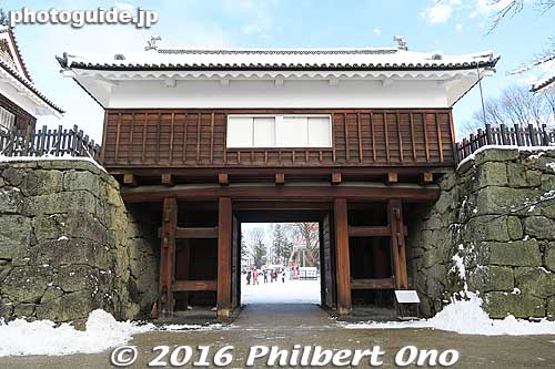 Back side of main gate.
Keywords: nagano ueda castle sanada clan