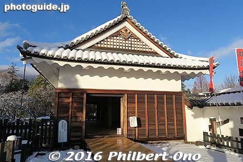 East Turret over the East (main) Gate.
Keywords: nagano ueda castle sanada clan