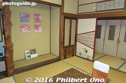My room at Koishiya. Tokonoma alcove
Keywords: nagano yamanouchi shibu onsen hot spring spa ryokan