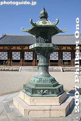 Lantern
Keywords: nara ikaruga-cho horyuji temple Buddhist Shotoku-shu world heritage site