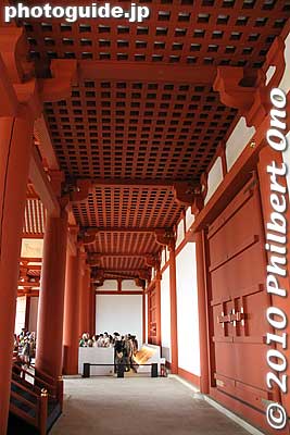 Behind the Takamikura Throne.
Keywords: nara heijo-kyo capital heijo palace 