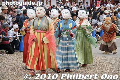 Gigaku performers wore these large, wooden masks. These gigaku masks depict Chinese women. 伎楽
Keywords: nara heijo-kyo capital heijo palace
