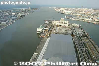 Keywords: niigata toki messe convention center observation deck river