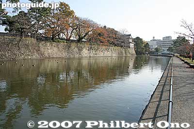 Moat leading to Kyu-Ninomaru Sumi-yagura Turret
Keywords: niigata shibata castle park moat