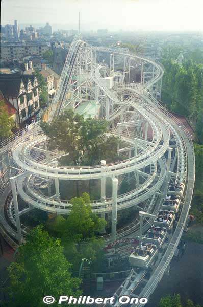 View of roller coster from the ferris wheel named Tivoli Balloon. オーディンエクスプレス
Keywords: okayama kurashiki tivoli park garden amusement