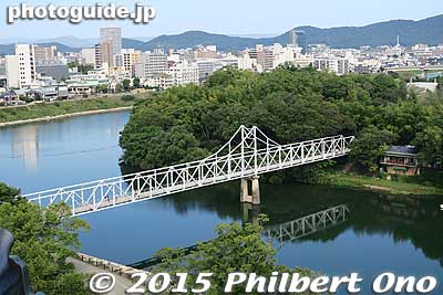 Bridge to Korakuen Garden
Keywords: okayama castle