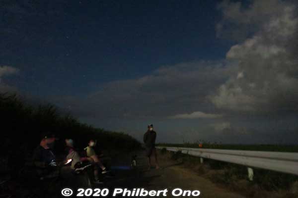 Stargazing amid sugar cane in Mare district, Iriomote. (マーレ地区)
Keywords: okinawa Iriomote stargazing