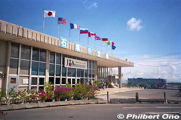 Old Ishigaki Airport terminal for JTA. Small building. The old airport first opened in 1943 for military use. It became a civilian airport in 1956.
This passenger terminal building was built in 1961 and used mainly by JTA (Japan Transocean Air) and RAC (Ryukyu Air Commuter). ANA had its own adjacent terminal.
Keywords: okinawa old Ishigaki Airport