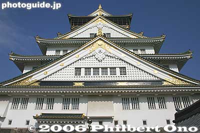 Castle tower
Keywords: osaka prefecture castle