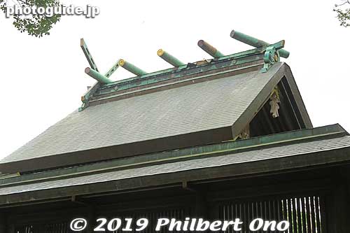 Otori Taisha shrine suffered major damage from Typhoon No. 21 in Sept.2018. Part of the roof on the main shrine was damaged.
Keywords: osaka sakai Otori Taisha Jinja shrine japanshrine