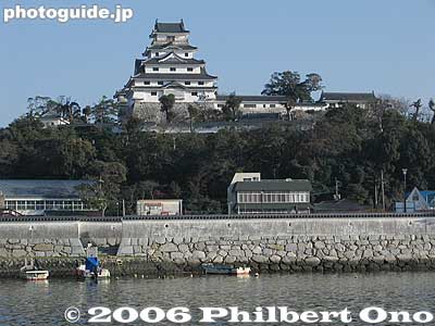 Castle tower and outer wall
Keywords: saga prefecture karatsu castle
