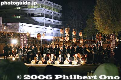 Taiko drum performance at the Otabisho.
Keywords: saitama chichibu yomatsuri night festival float