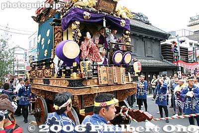 Turning the corner
Keywords: saitama kawagoe matsuri festival float