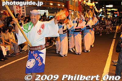 This was the brightest section of Happy Road, in front of a pachinko parlor. But the neon lights kept changing color--red, white, yellow, etc. Looks psychedelic on my video.
Keywords: saitama kita-urawa awa odori dance matsuri festival dancers women 