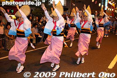 Awa Odori Hibugi
Keywords: saitama kita-urawa awa odori dance matsuri festival dancers women 