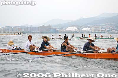 Rowing off central Otsu. 大津
Keywords: shiga lake biwako shuko rowing around