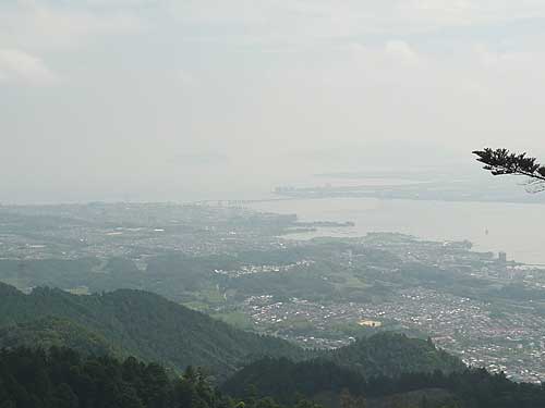 Mt. Hiei affords great views of southern Lake Biwa. Enryakuji was founded by the priest Saicho to protect Kyoto from the demons of the northeast.
