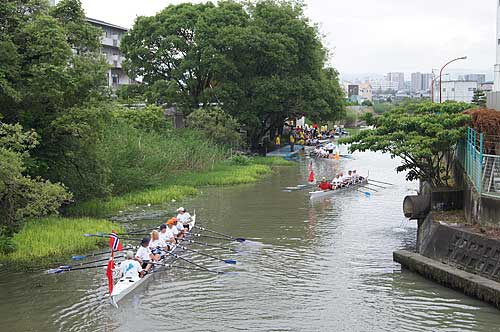 Small canal to Seta Rowing Club.
