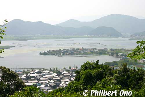 Lake Nishinoko, an attached lake in Omi-Hachiman.
Keywords: shiga lake biwako