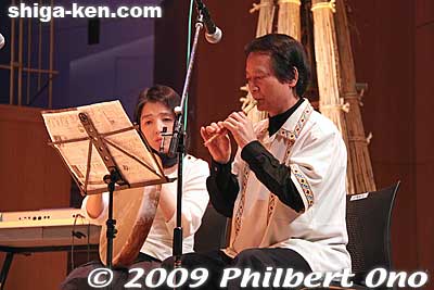 The concert was held by the Japan Yoshibue Association (Nihon Yoshibue Kyokai 日本よし笛協会) formed in 2006. 
Keywords: shiga azuchi omi-hachiman bungei no sato yoshibue reed flute concert music