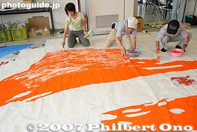 A brush stroke effect
Keywords: shiga higashiomi giant kite festival making odako matsuri