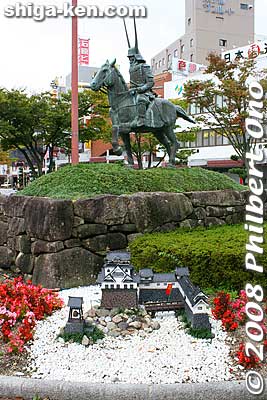 Keywords: shiga hikone castle samurai warrior sculpture