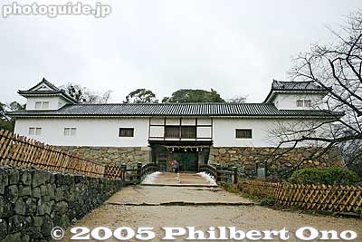 Tenbin Yagura
Keywords: shiga hikone castle