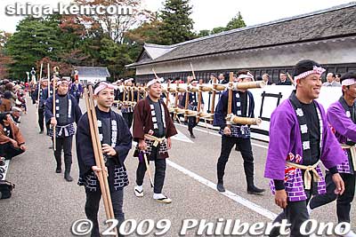 Fireman's ladder
Keywords: shiga hikone castle parade festival matsuri 