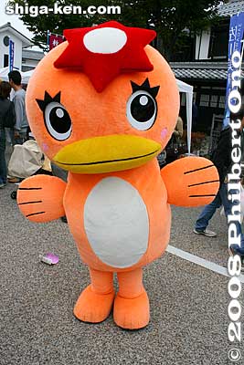 Bird mascots were also numerous, like Unagappa from Tajimi, Gifu Pref. うながっぱ (岐阜 多治見市）
Keywords: shiga hikone mascot character costume yuru-kyara festival matsuri 