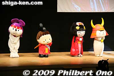 First they introduced Shiga's mascot characters including Hiko-nyan.
Keywords: shiga hikone yuru-kyara mascot character festival shigamascot