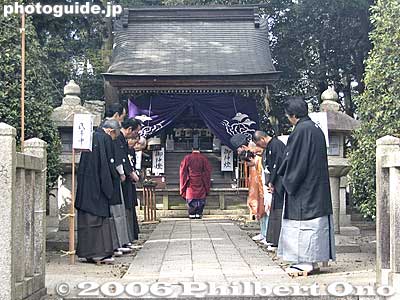 Ceremony at Nishinomiya Shrine
西之宮
Keywords: shiga hino-cho matsuri festival float