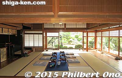 This room is the home's largest and also where you can have lunch.
Keywords: shiga hino-cho house home omi hino shonin merchant Furusato-kan