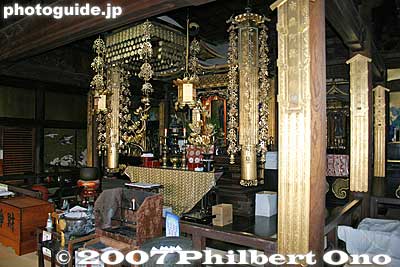 Inside Amida-do altar
Keywords: shiga nagahama kinomoto-cho jizo-in buddhist temple