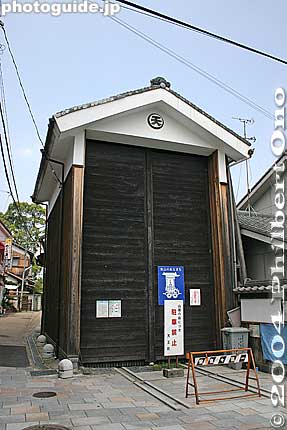 Minakuchi Hikiyama float storehouse
Keywords: shiga koka minakuchi-juku tokaido road post town 