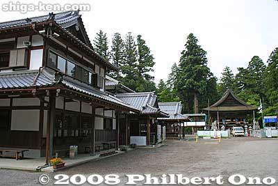 Tamura Shrine is in lush woods. Shrine office on left. 田村神社
Keywords: shiga koka tsuchiyama-cho tsuchiyama-juku tokaido station shukuba post stage town museum