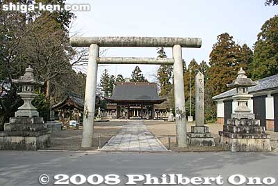 Kora Shrine torii. [url=http://goo.gl/maps/7dMgC]MAP[/url]
Keywords: shiga kora-cho town amago kora shrine shinto jinja