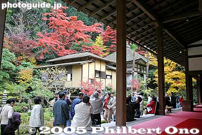 Garden at Kongorinji
Keywords: shiga prefecture hatasho-cho koto sanzan kongorinji temple fall autumn colors kotosanzan